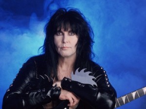 blackielawless400