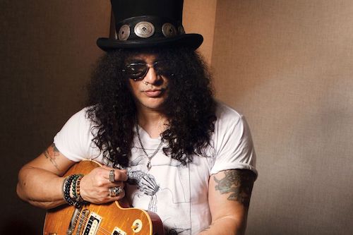 SLASH Is Working On 'Blues-Oriented' New Solo Album Featuring 'A Bunch Of  Different Singers' 