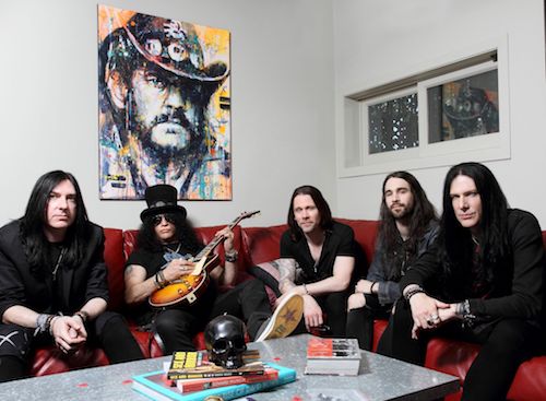 SLASH FEATURING MYLES KENNEDY & THE CONSPIRATORS Kick Off U.S. Tour In  Portland (Video) 