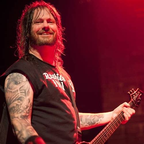 Guitarist Gary Holt Responds To Comedian Kevin Hart Wearing An Exodus T Shirt Eddie Trunk